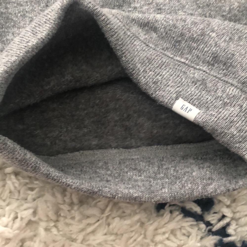 Gap Toddler sweater - Picture 4 of 5